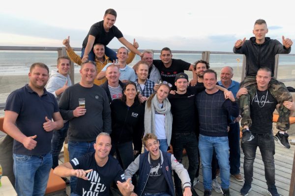 https://erdo-electro.nl/wp-content/uploads/2019/03/groepsfoto-2018verkleind-600x400.jpg